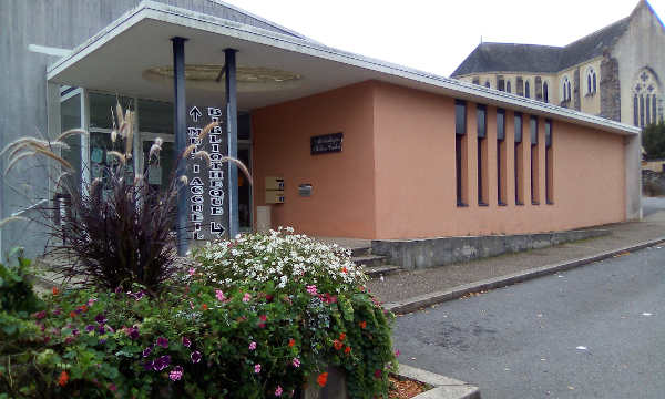 Médiathèque Hélène Cadou