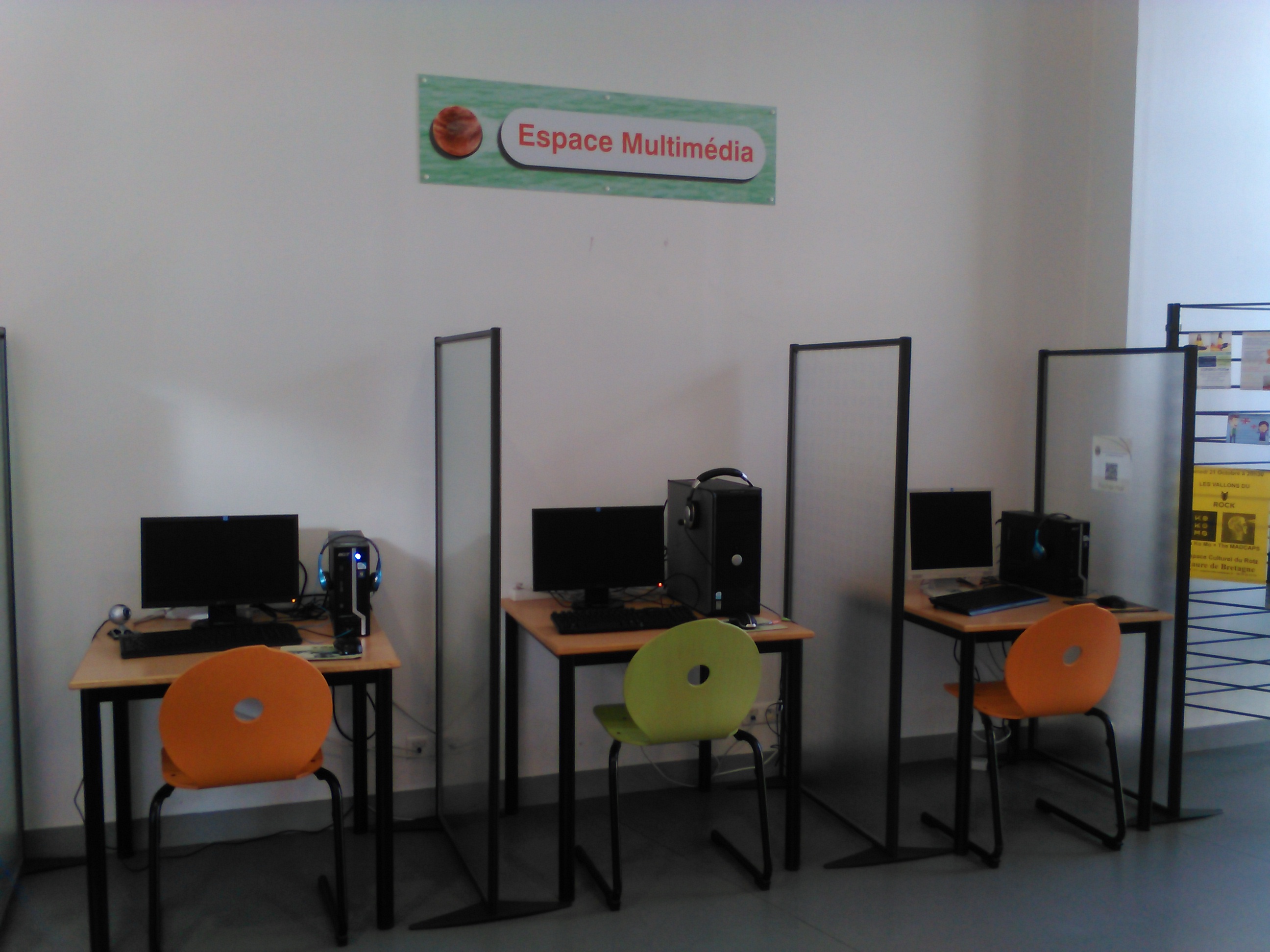 Salle multimedia